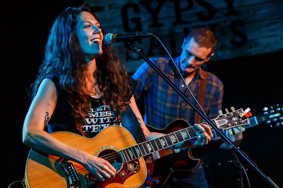 Concierto en Santander de Lilly Hiatt el 9 de noviembre de 2025 en El Almacén de Little Bobby a las 20:30.