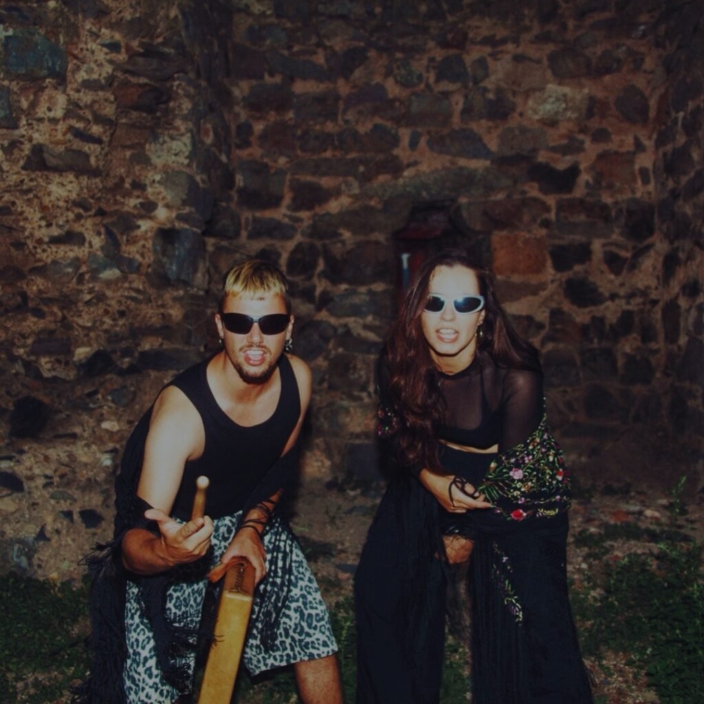 🔥 ISLA KUME presenta “Más de mil motivos RMX” y anuncia gira: remezclas y raves para el nuevo año