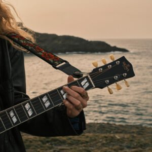 Yaiza San Martín lanza su nuevo single "Déjame olvidarte </3"