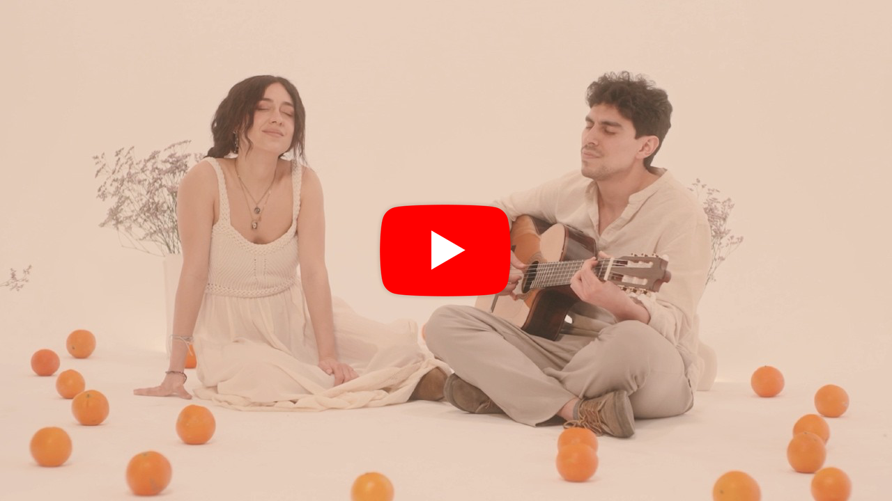 Andrés Iwasaki lanza el videoclip de «Ojos Tierra» con Nía Zalén, una íntima canción de amor del álbum «ZULVIEM». En gira por España: València y Málaga.