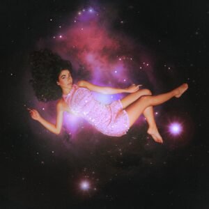 Sara Terraza lanza Supernova, un EP de cuatro temas con el que abraza el pop-disco, el synthpop y el funk tras su etapa jazzística.
